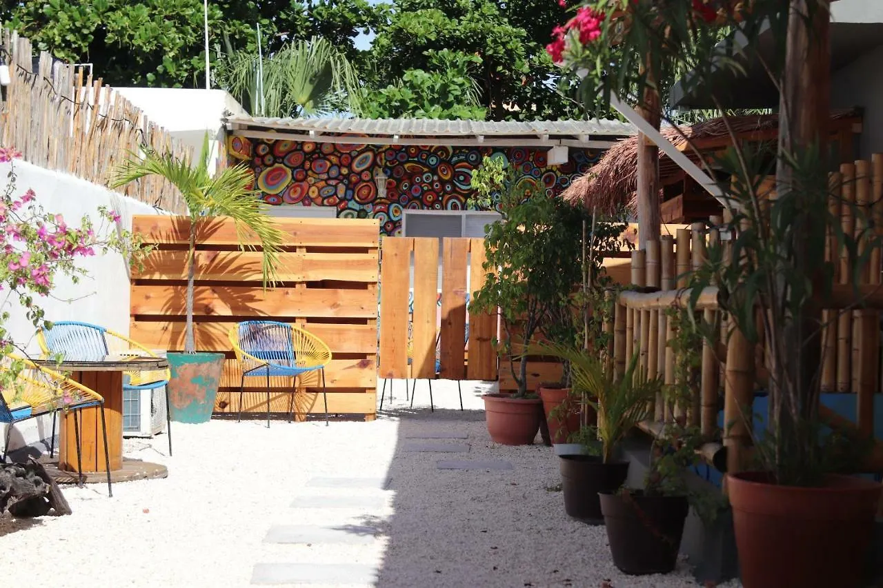 Wabi Hostel Playa del Carmen